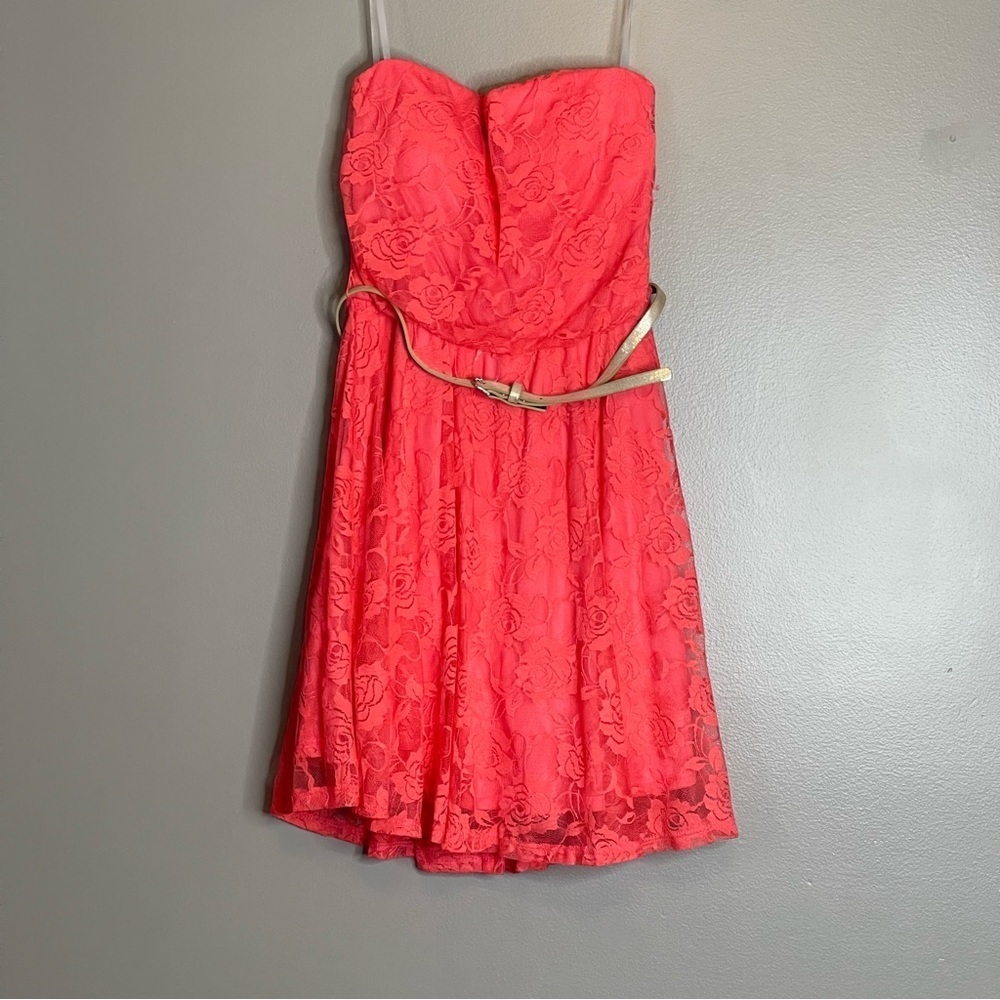 Love Reign by As U Wish Hot Coral Lace Strapless Mini Dress Medium (Juniors)